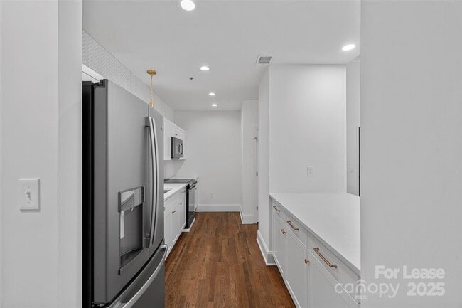 Foto del edificio - 310 Arlington Ave