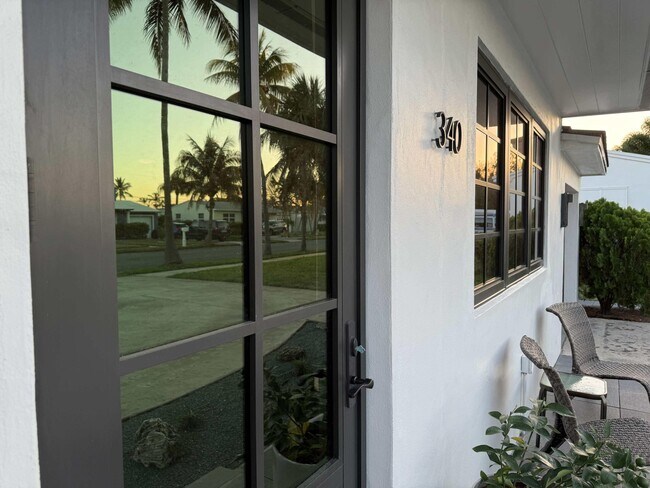 Foto del edificio - 340 Leigh Rd