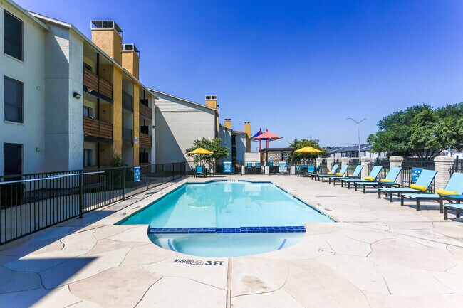 Piscina 1 - The Dahlia