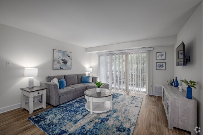 Interior Photo - Village of Pine Run Apartments & Townhomes*