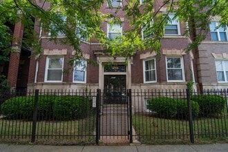Building Photo - 4451 S Indiana Ave