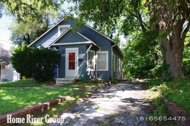 Primary Photo - 802 W South Ave