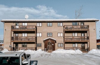 Building Photo - 3282 Adams Dr