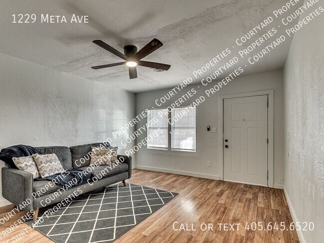 Foto del edificio - 1229 Meta Ave