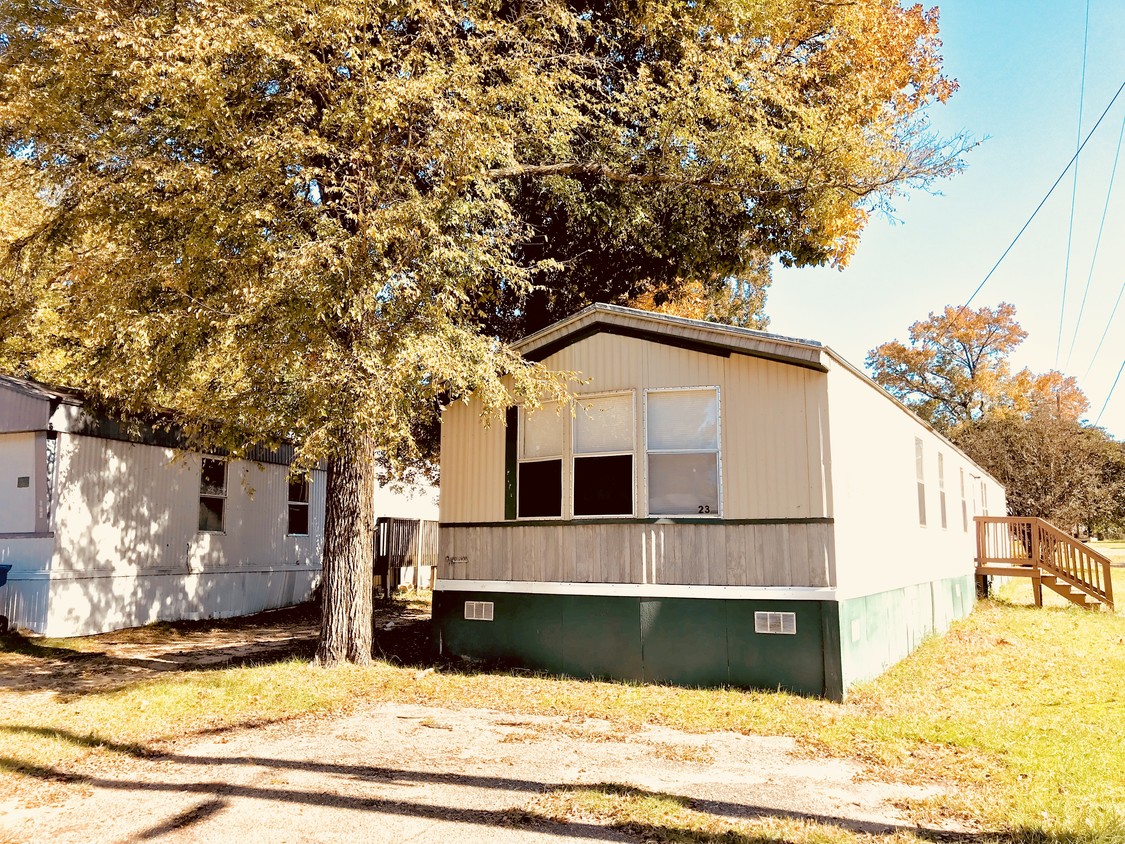 100 Owens Rd, White Oak, TX 75693 House Rental in White Oak, TX