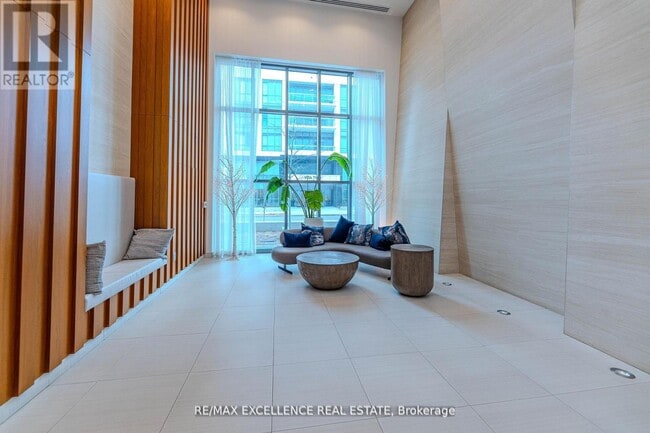 Building Photo - 70 Annie Craig Dr