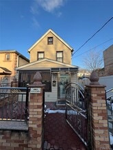 Building Photo - 107-45 157th St