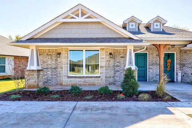 Building Photo - 5712 Campbell Creek Dr
