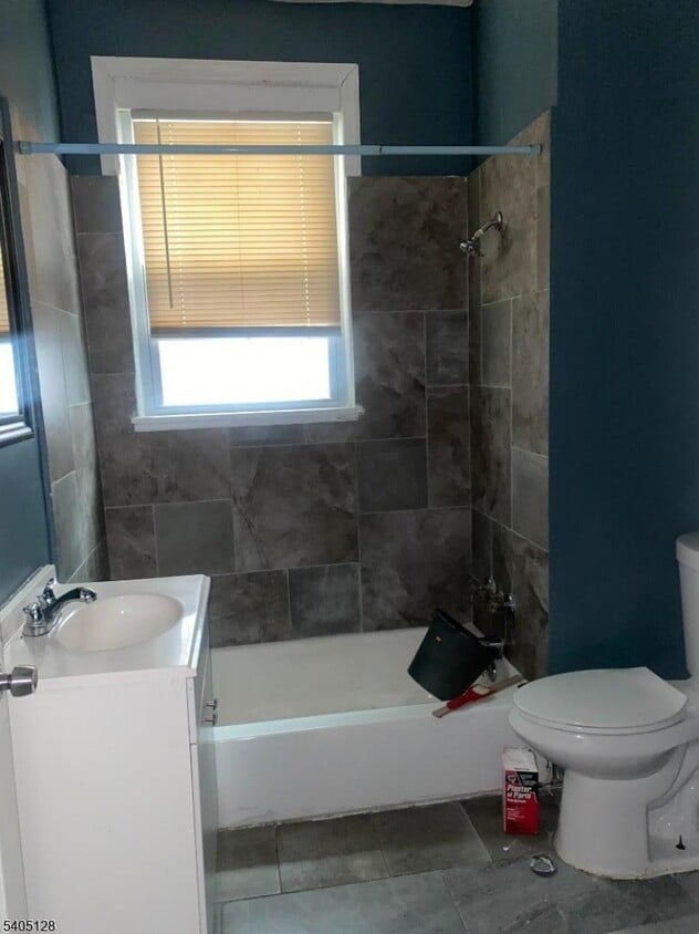 Foto del edificio - 241 Wainwright St