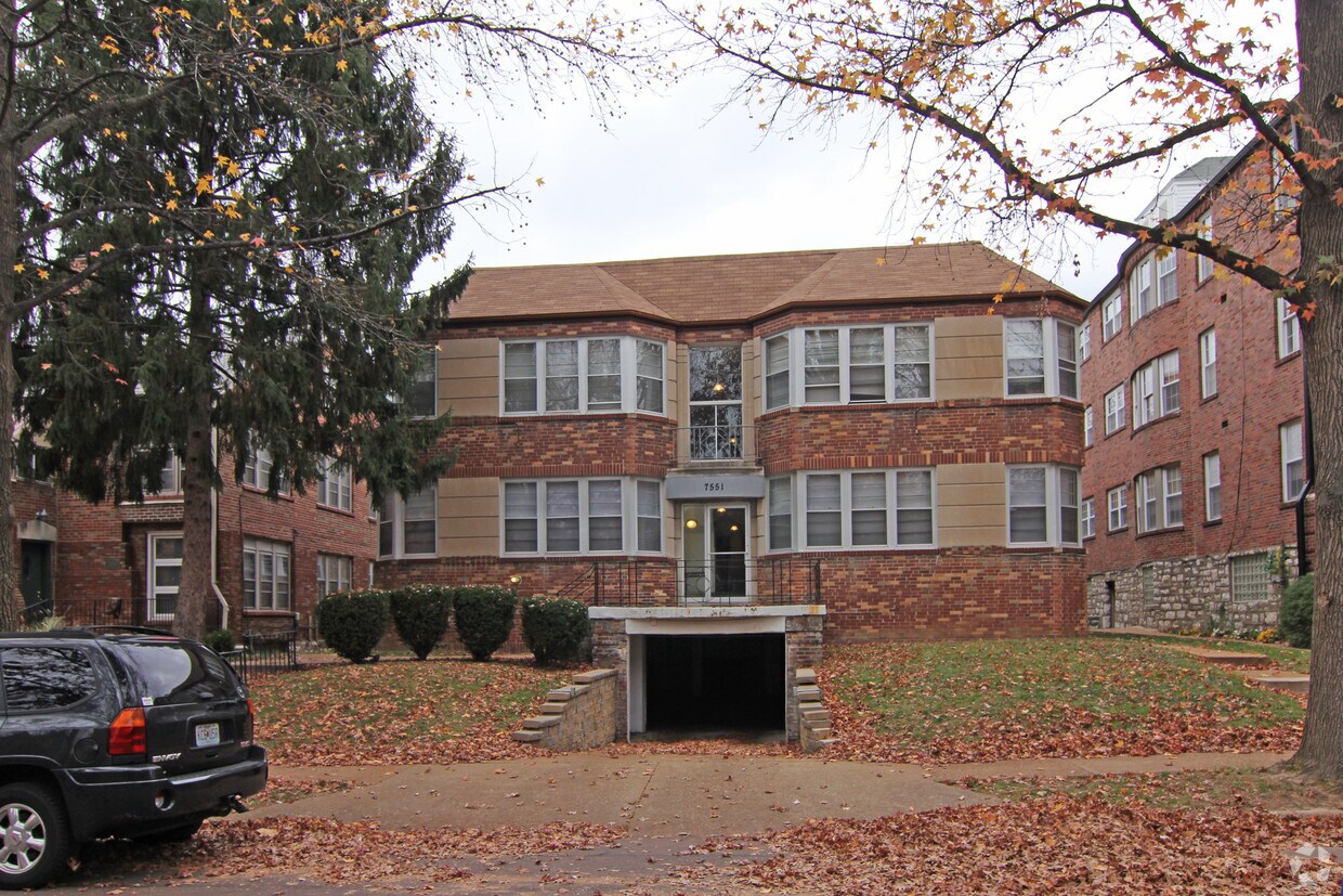 Foto del edificio - 7551 Wellington Way