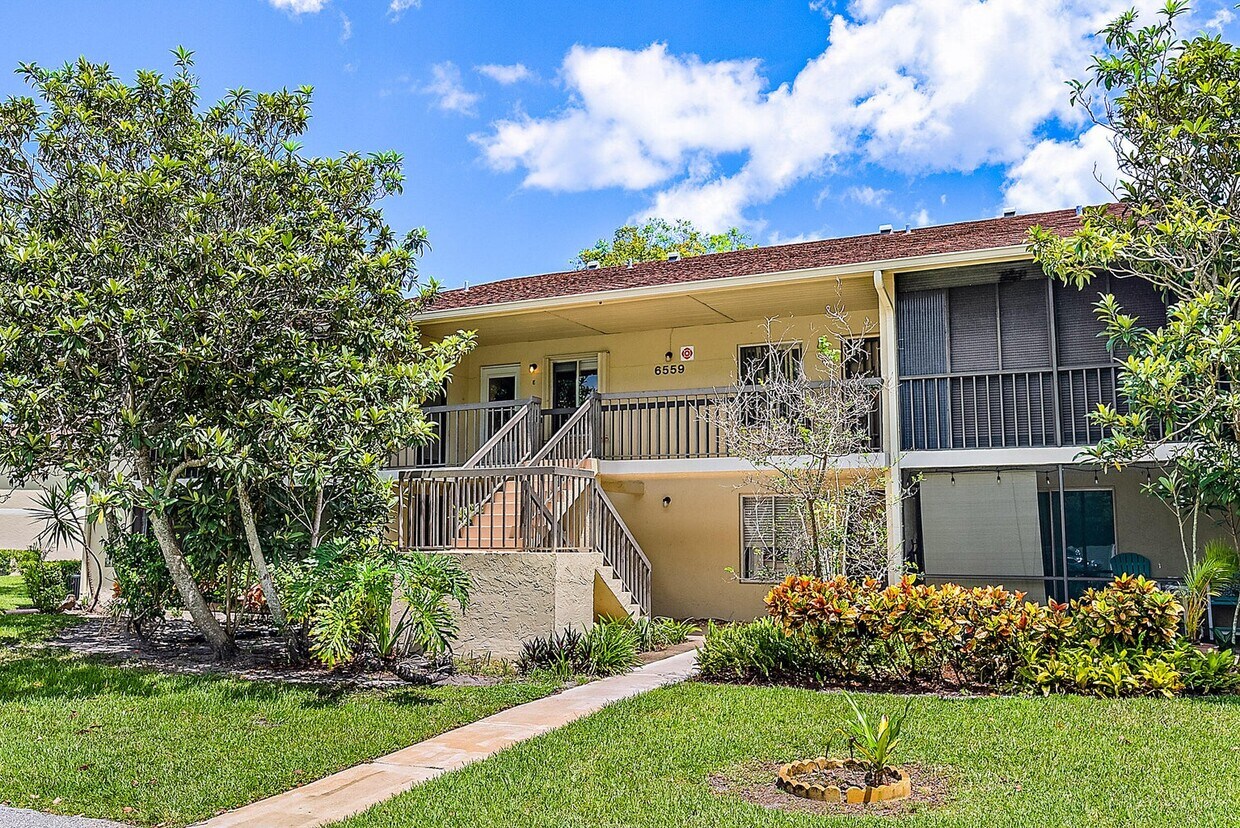 Primary Photo - 6559 Chasewood Dr