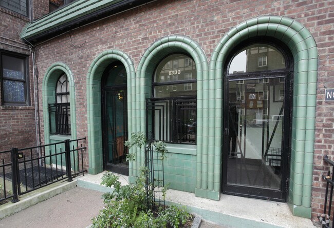 Building Photo - 83-00 Talbot St