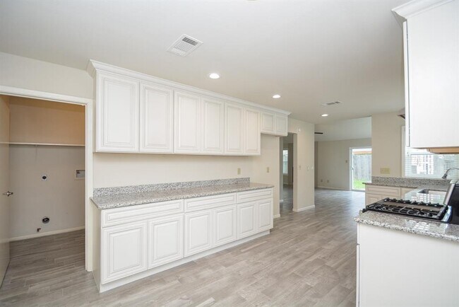 Building Photo - 2211 Woodstream Blvd