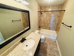 Building Photo - 7304 Avila Dr