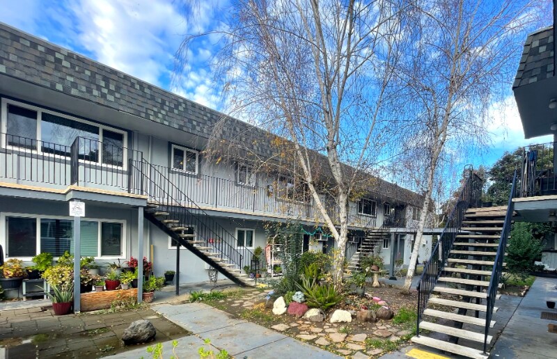 411 Bird St Unit 6, Yuba City, CA 95991 Room for Rent in Yuba City