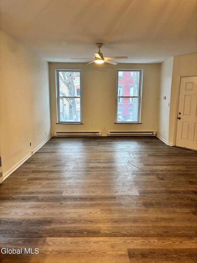 Building Photo - 149 Jay St