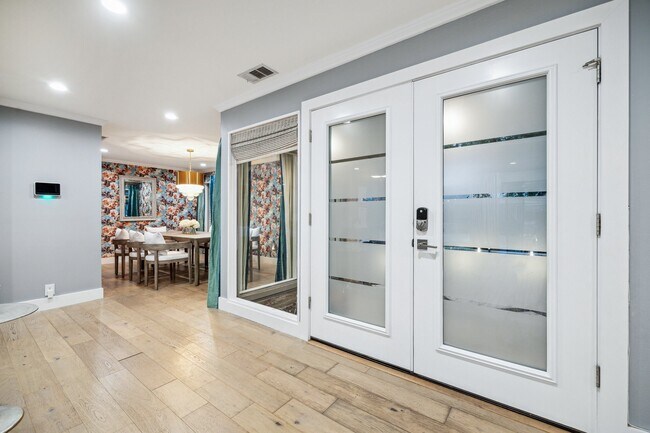 Foto del edificio - 5339 Rutherglenn Dr