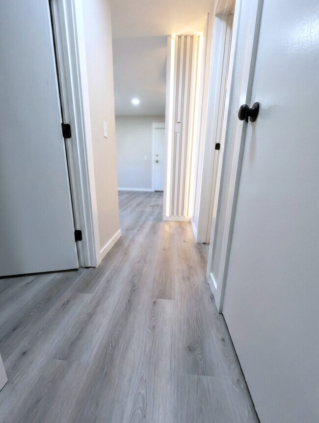 Foto del edificio - 1645 NW 84th St