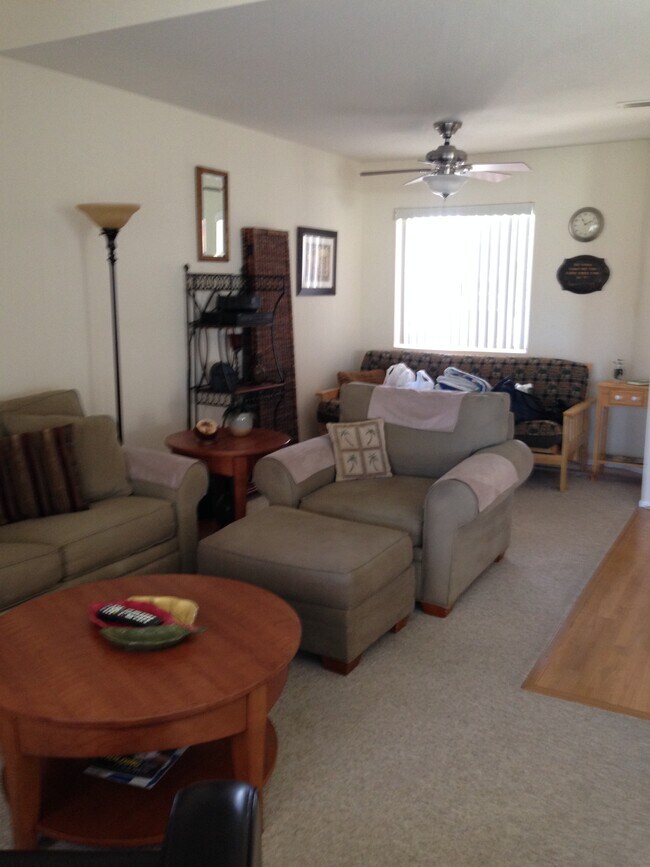 Living - 78127 Indigo Dr