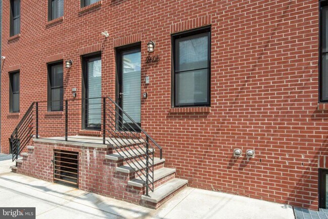 Building Photo - 2605-07 Federal St