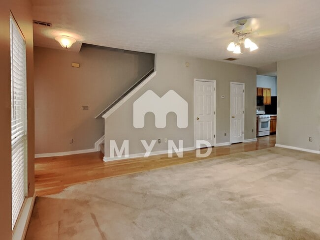 Building Photo - 942 Tree Creek Pkwy