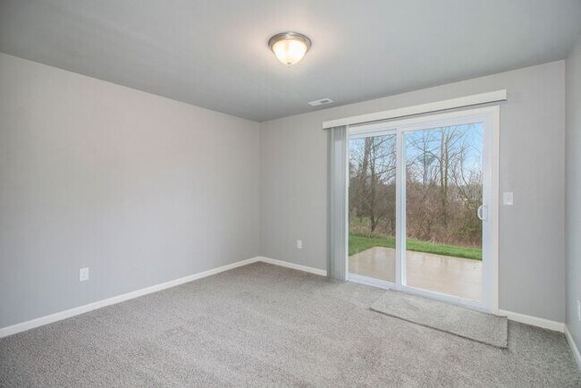 Building Photo - 8427 W Sturtevant Ave