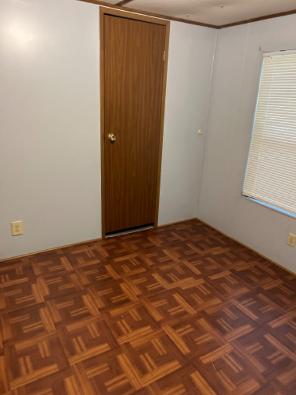 Building Photo - 4932 Pineland Dr