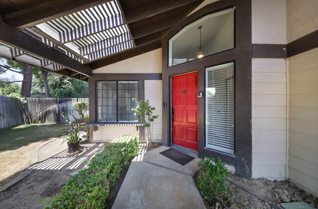 Building Photo - 3905 Cibola Ct