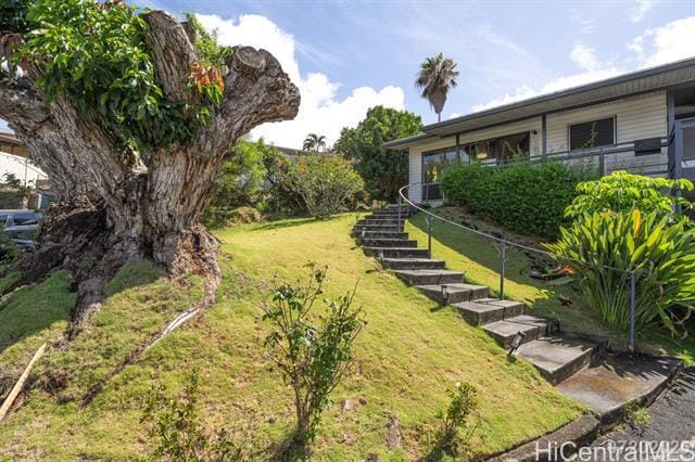 Building Photo - 99-1061-1061 Manako Pl