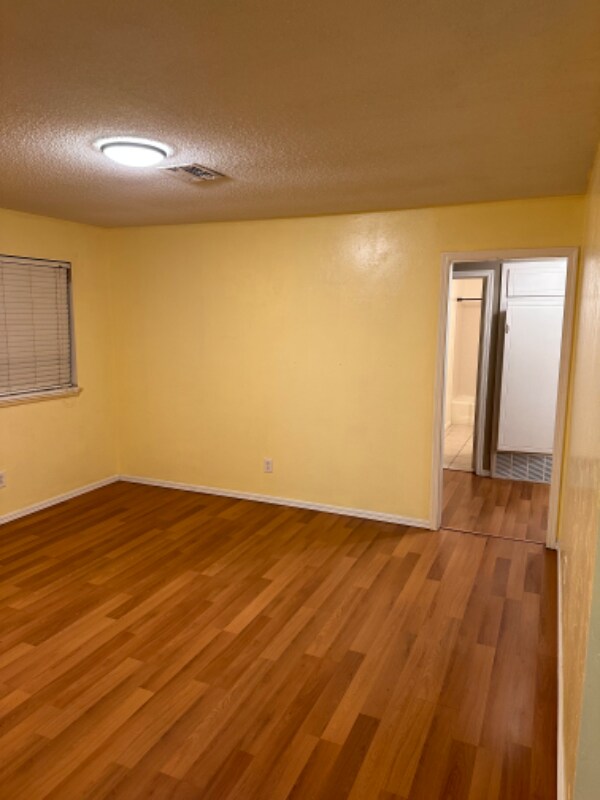 Foto del edificio - 6820 NW 22nd St