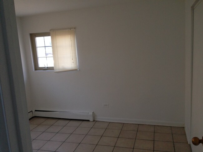 Building Photo - 4744 Rose St