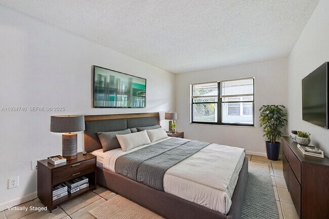 Foto del edificio - 1100 SW 4th Ave