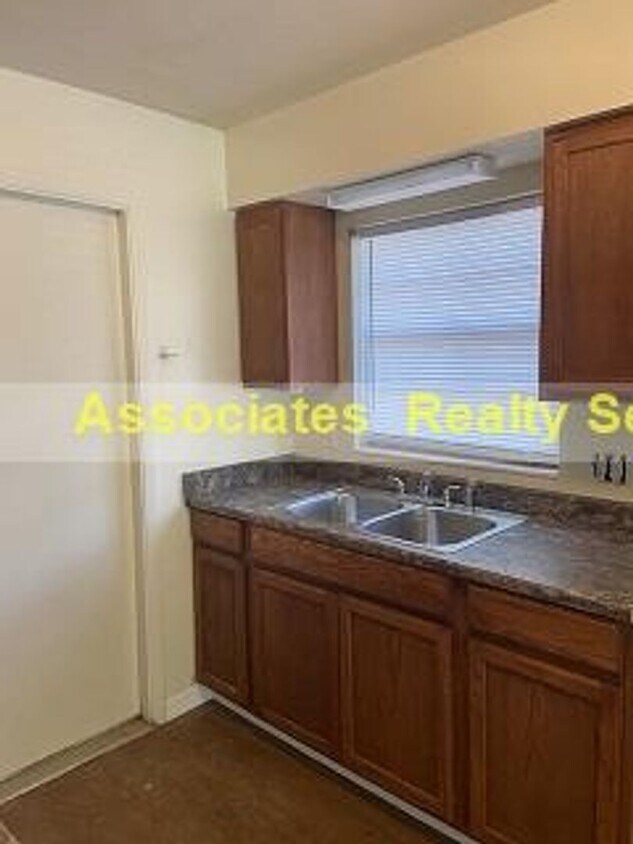 40244026 NE 1st Terrace Unit RR12602, Gainesville, FL 32609 Room