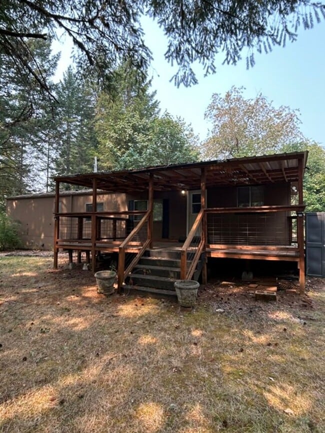 Building Photo - 93089 Marcola Rd