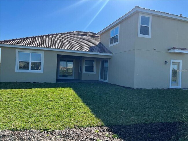 Foto del edificio - 8855 Fallen Oak Dr