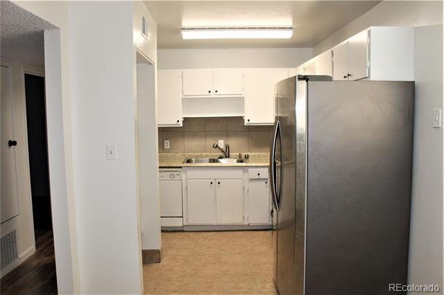 Foto del edificio - 6800 E Tennessee Ave