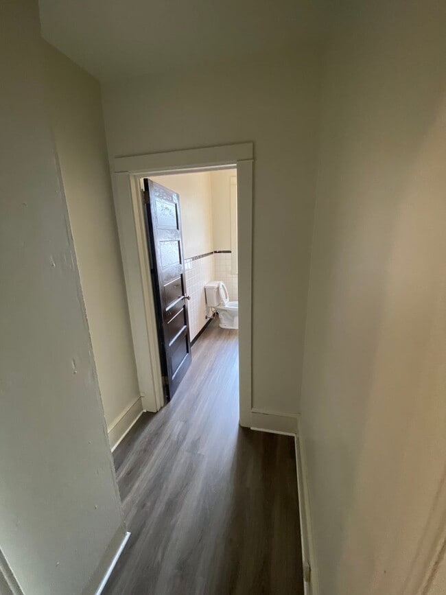 Foto del edificio - 714 Columbia Ave