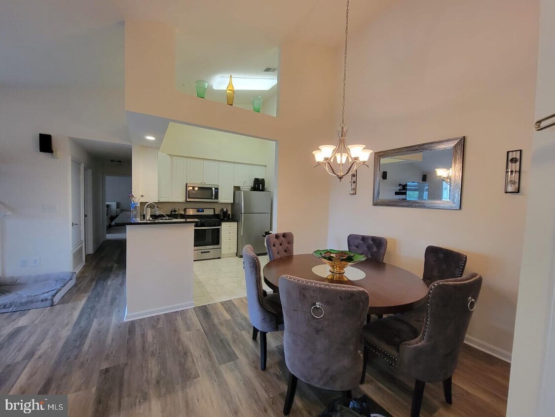 Foto principal - 7706 Haynes Point Way