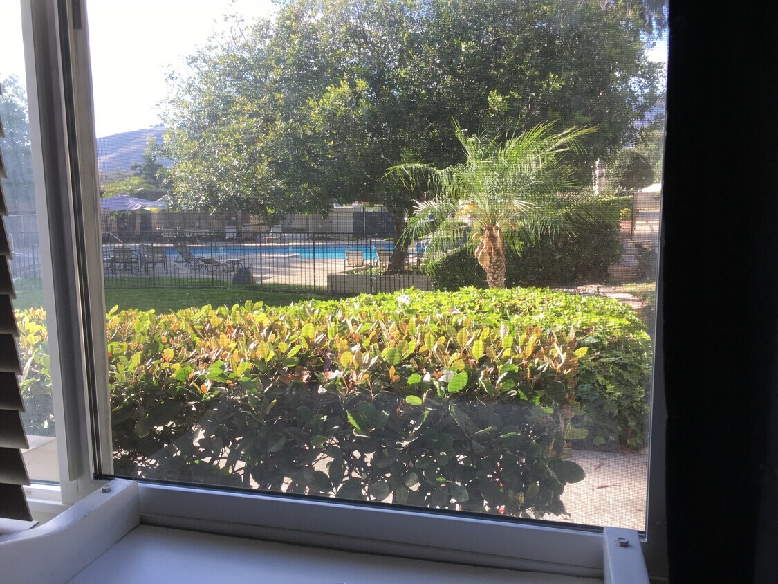 4535 Ramona Ave, Unit Park Laverne Condos in La Verne, CA Westside