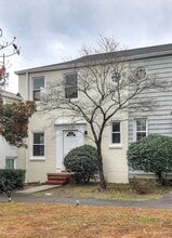 Building Photo - 801 Monte Sano Ave