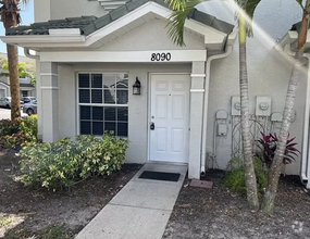 Building Photo - 8090 Pacific Beach Dr