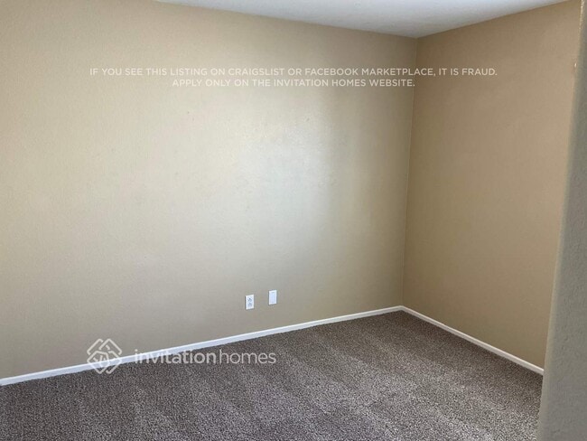 Foto del edificio - 9274 Hollander Ave