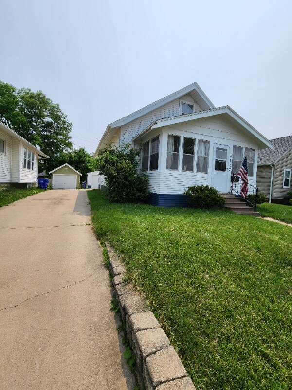 Foto del edificio - 3507 Elm Ave SE