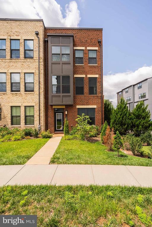 Foto del edificio - 13001 Hattontown Square