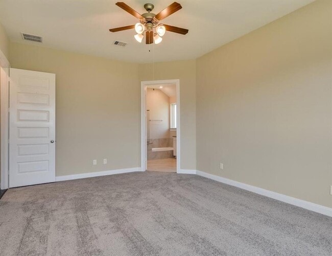 Building Photo - 907 Daffodil View Ct