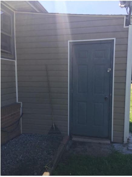 Storage unit - 311 belcher rd