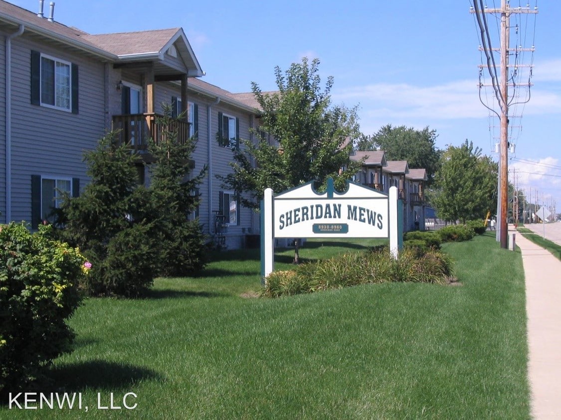 Primary Photo - 8930-8950 Sheridan Rd