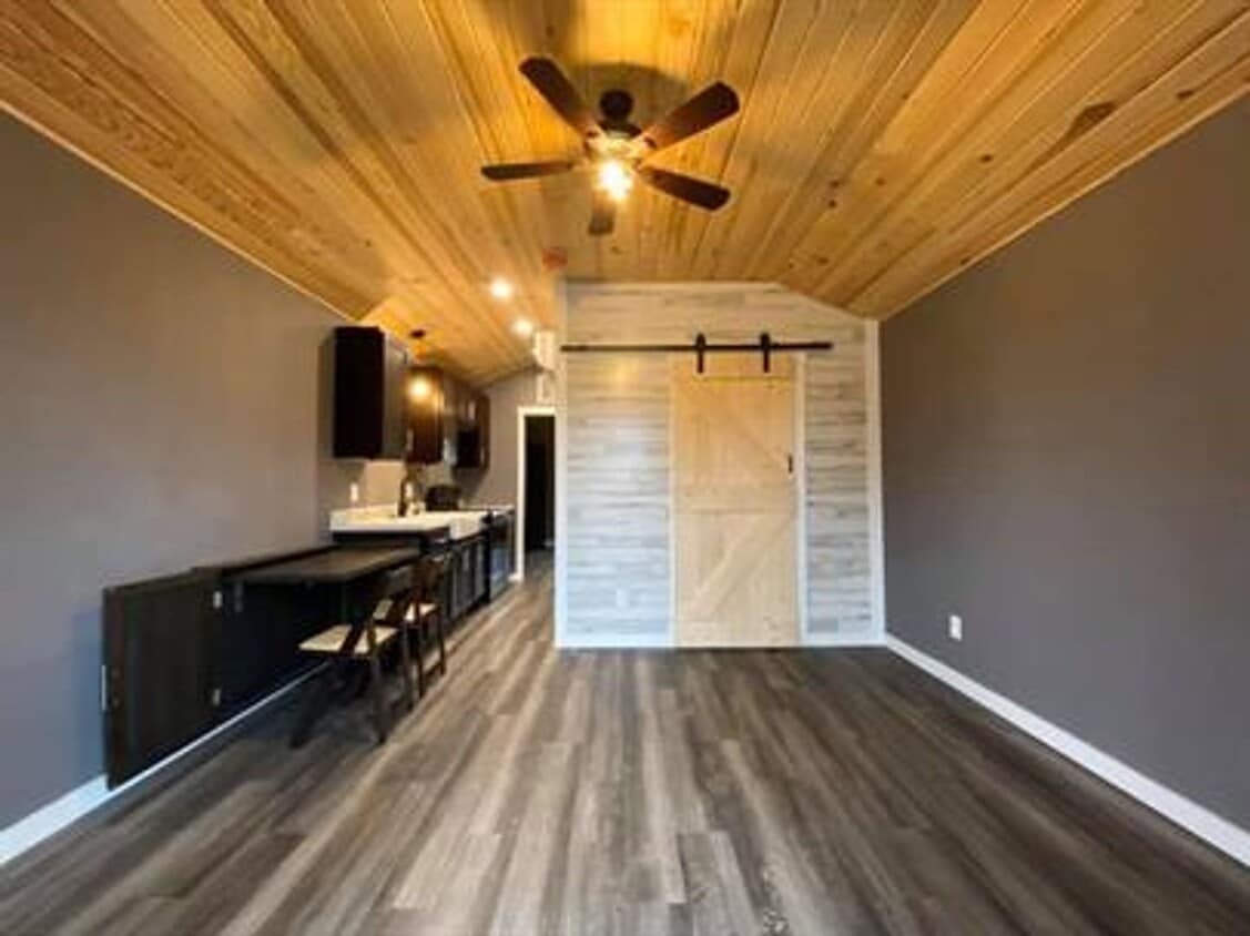 Primary Photo - Tiny Home Cottage in Sulphur Rock • 1 Bed ...