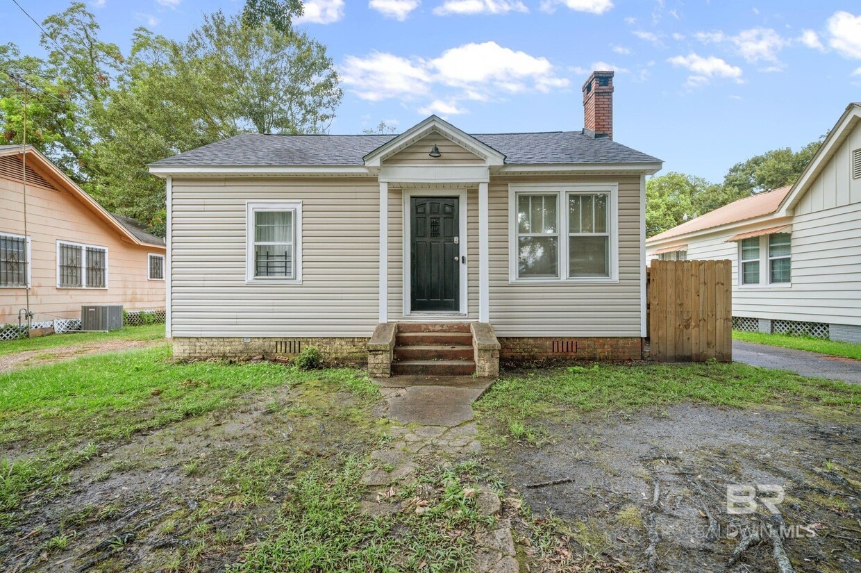 Primary Photo - 708 Glenwood St