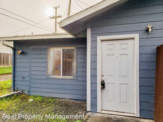 Foto del edificio - 2 br, 1 bath House - 3567 Oregon St.